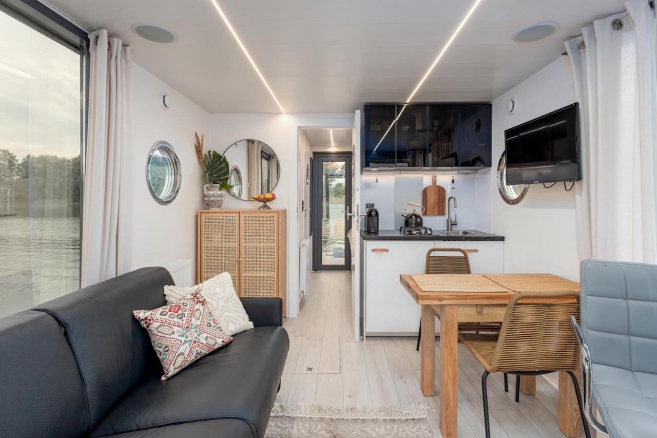 Lemuria Houseboat - Plywajacy Domek Na Wodzie Wrocław Exterior foto